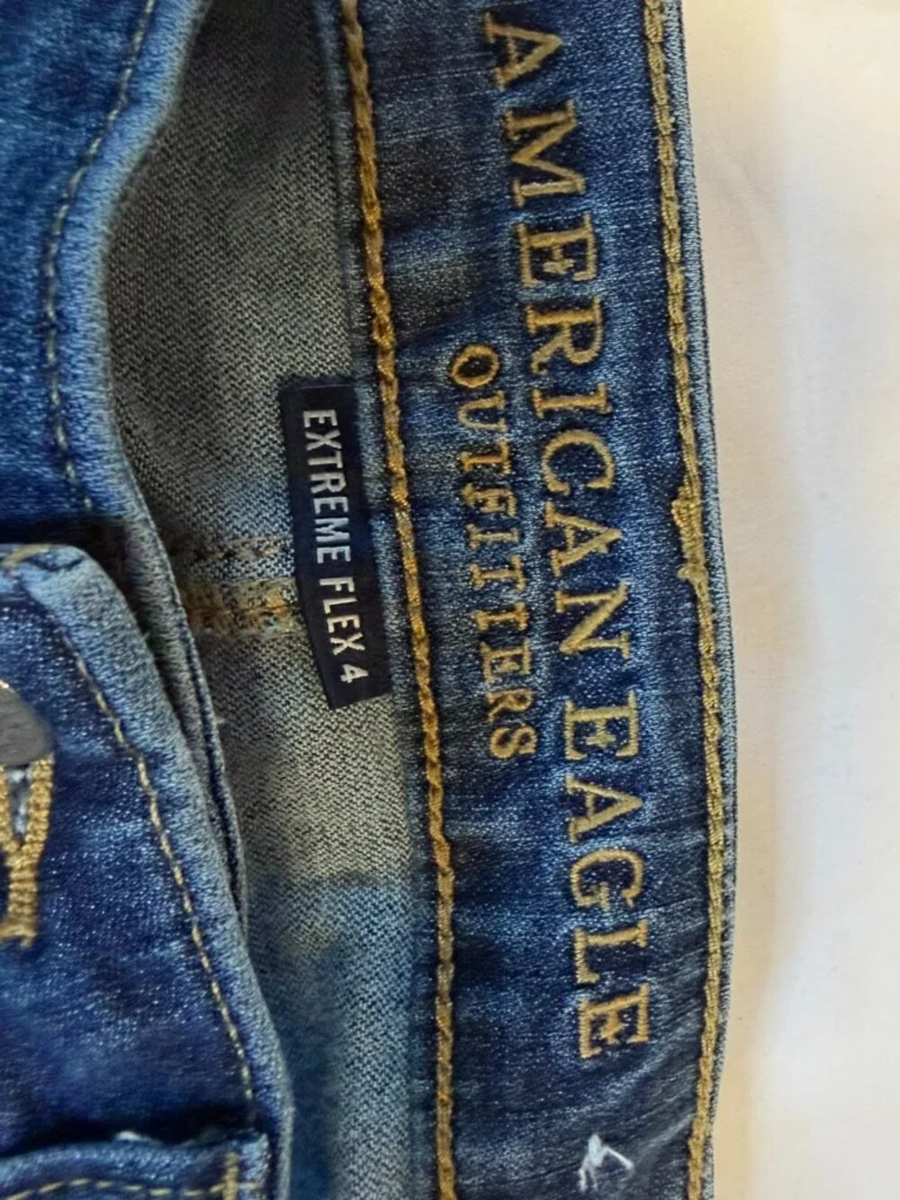 American Eagle Men's Extreme Flex Slim Fit Jeans Mid Wash Blue 30x32